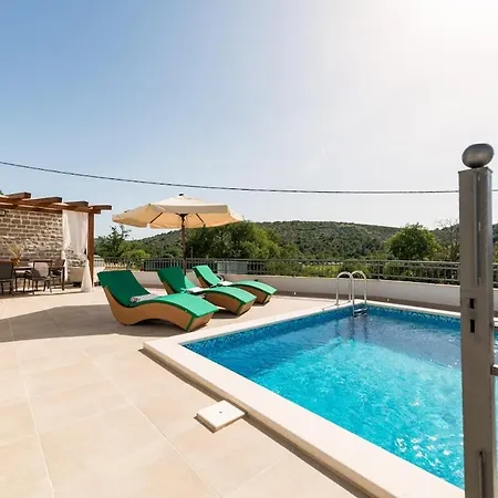 House Isa * Primošten