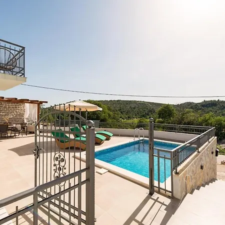 House Isa * Primošten