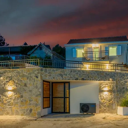 House Isa Casa de Férias Primošten