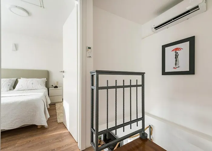 House Isa Дом отдыха *